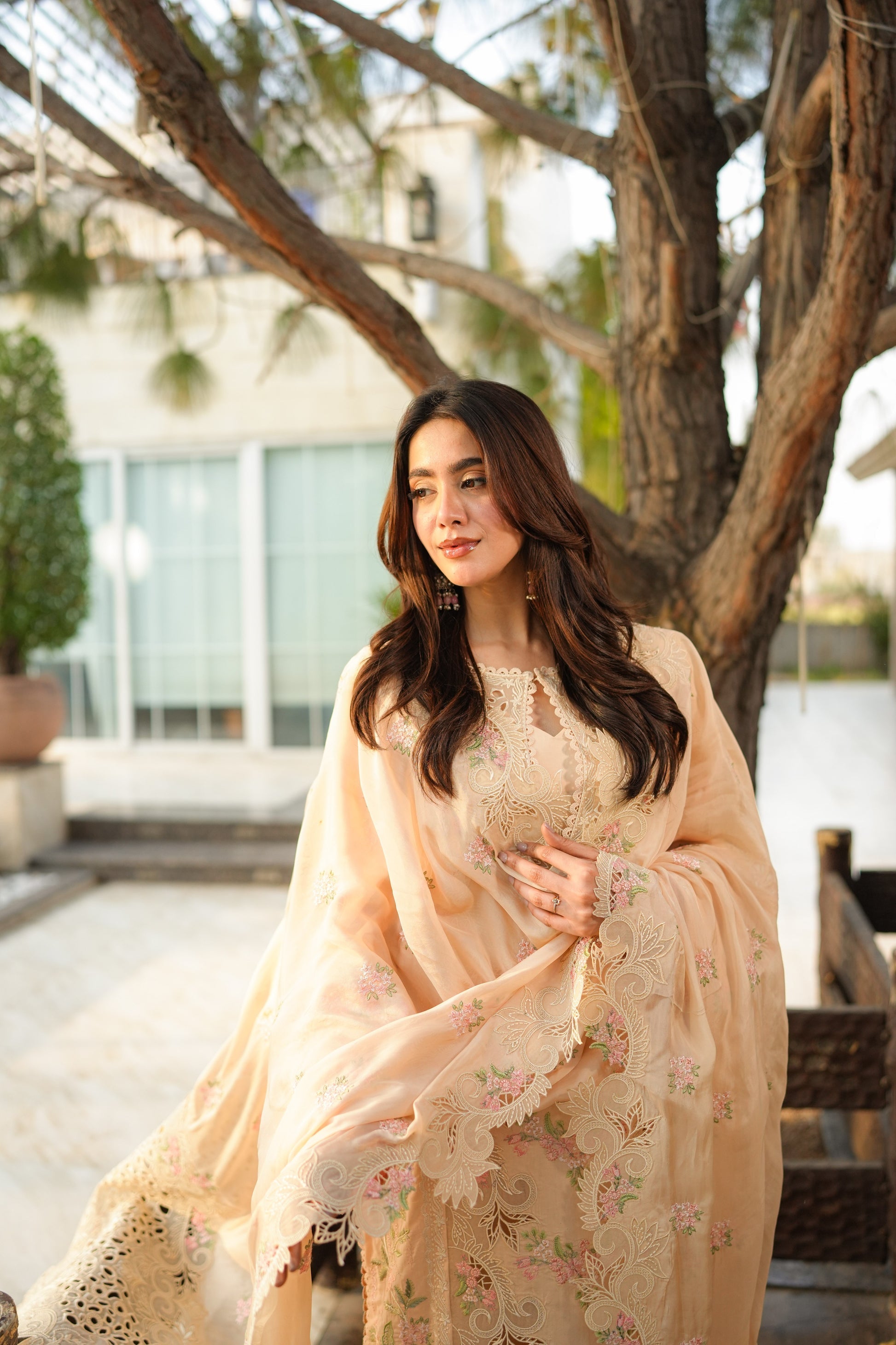 Aneelas - 3pc Embroidered Unstitched Signature Lawn - P3631