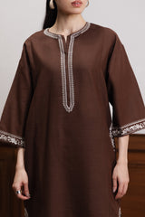 ZARA SHAHJAHAN - 2PC EMBROIDERED KURTA WITH EMBROIDERED TROUSER - A731