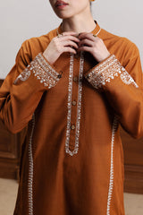 ZARA SHAHJAHAN - 2PC EMBROIDERED KURTA WITH EMBROIDERED TROUSER - A842