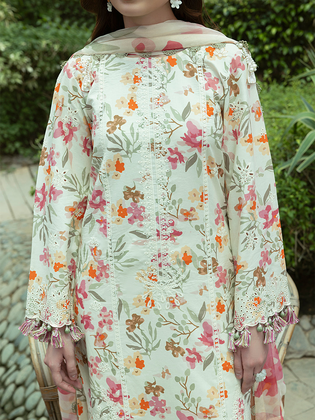 Crimson - 3Pc Unstitched Digital Print & Lawn Embroidered Suit - P-304