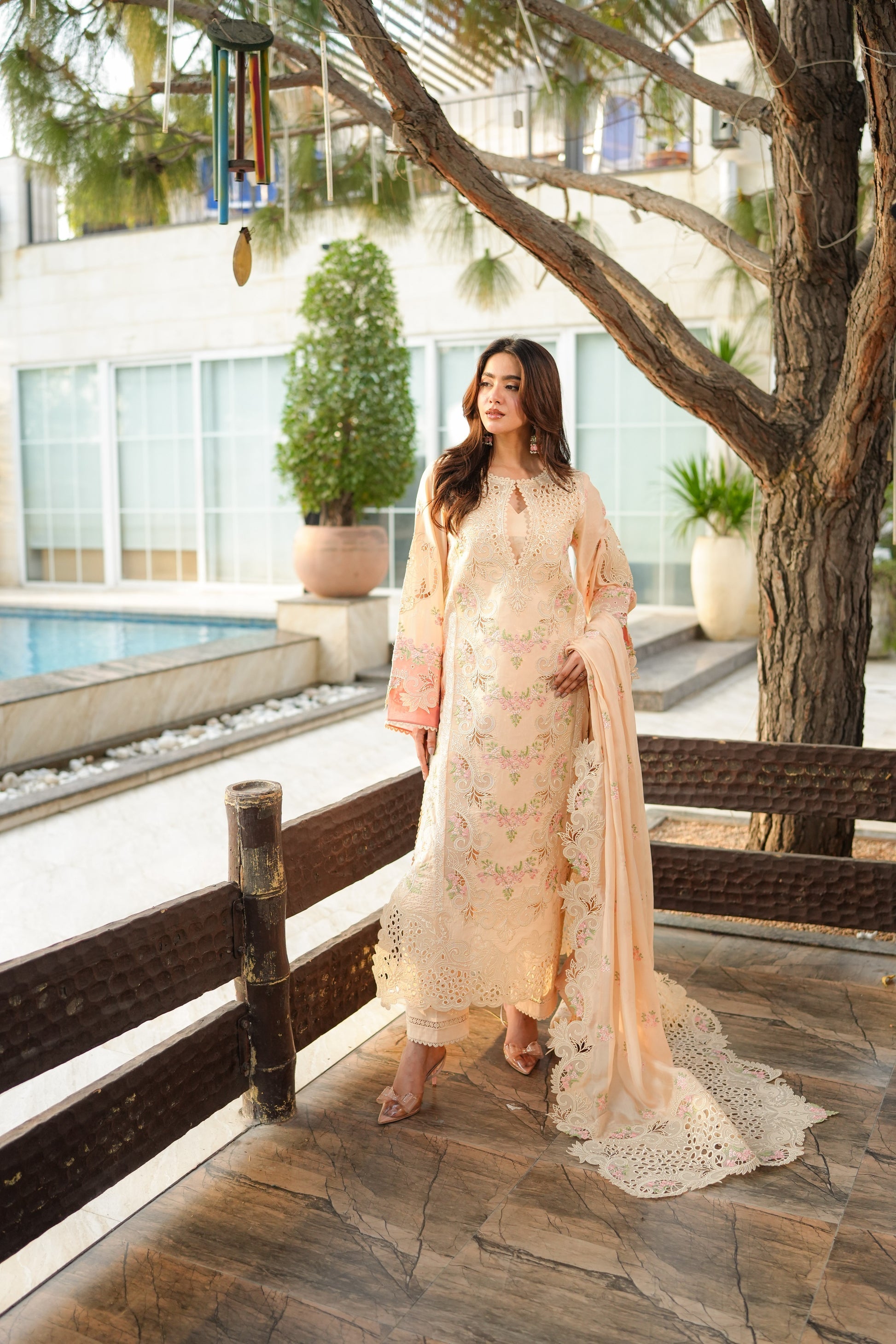 Aneelas - 3pc Embroidered Unstitched Signature Lawn - P3631