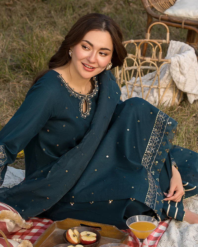 Lawn-3PC Embroidered Shirt with Organza Sequence Embroidered Dupatta P1350